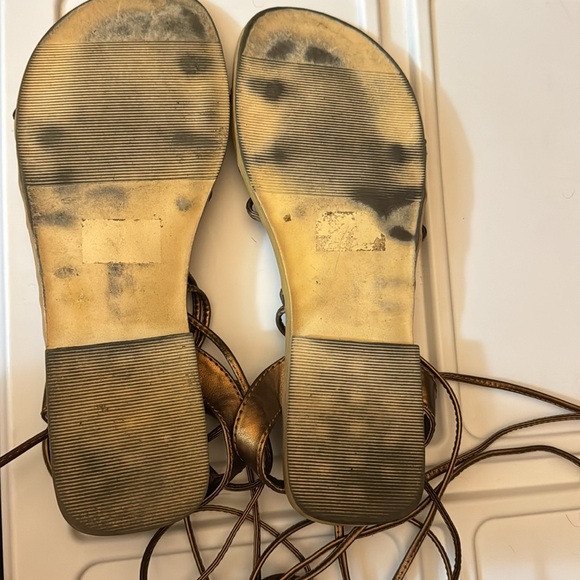 Classified strappy bronze gladiator sandal - Picture 3 of 3